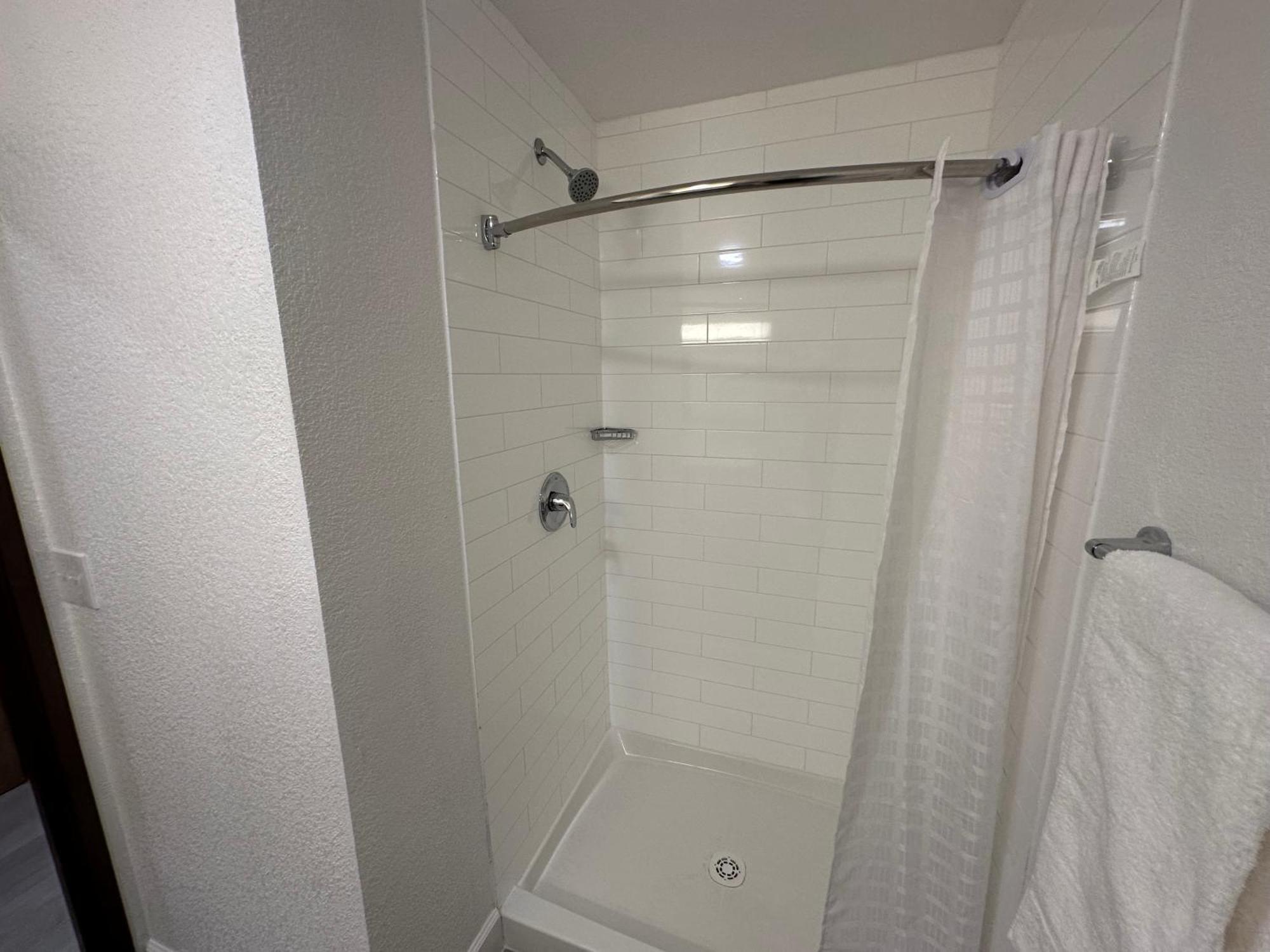 B&J Hotels Roswell Extérieur photo